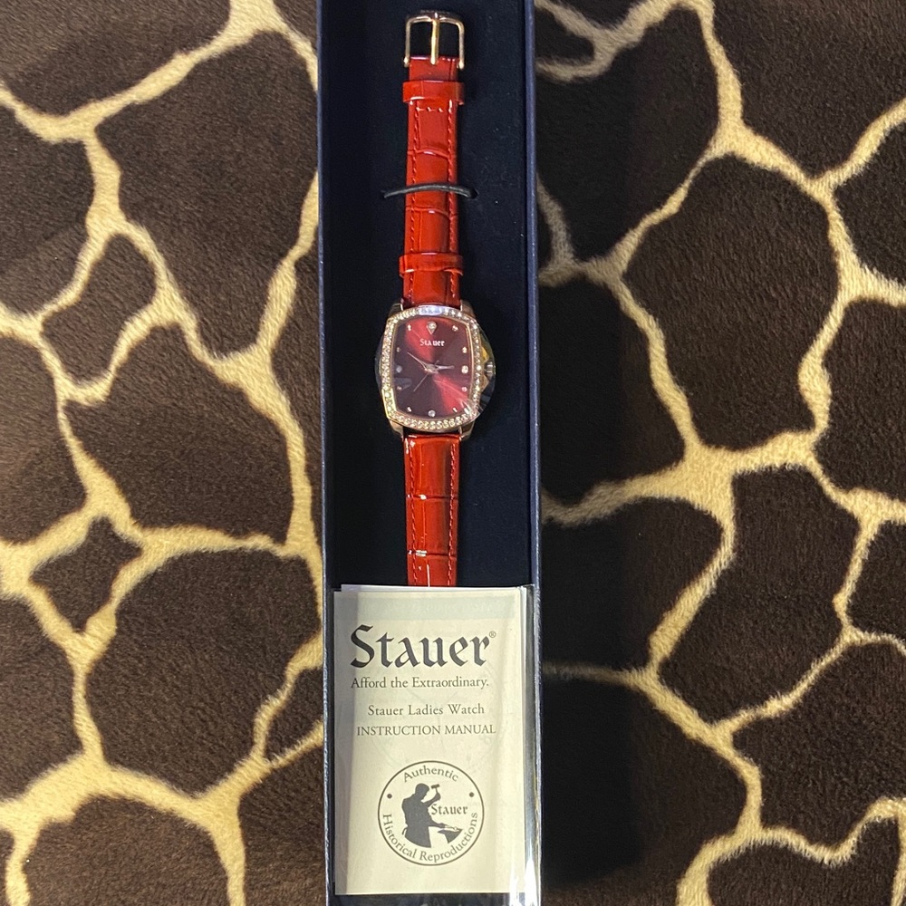 Stauer Red Leather Watch - Picture 9 of 10